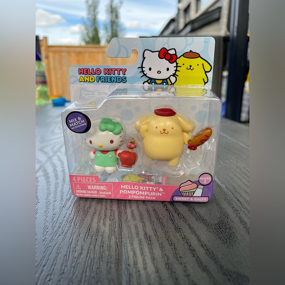 Hello Kitty & Friends Figure 2 Pack: Sweet & Salty Pompompurin Series 1